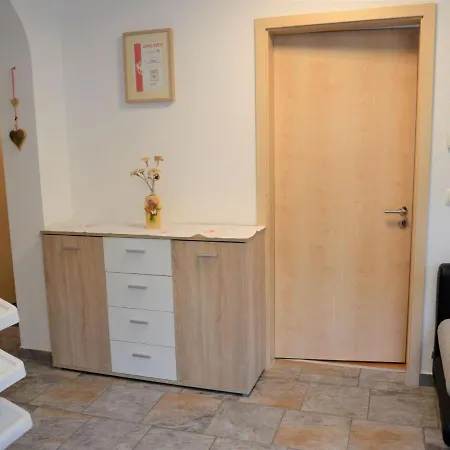 Lägenhet Gampen By Interhome Obergand